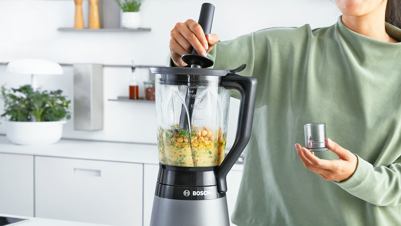 BOSCH blender - BOMMB6172S