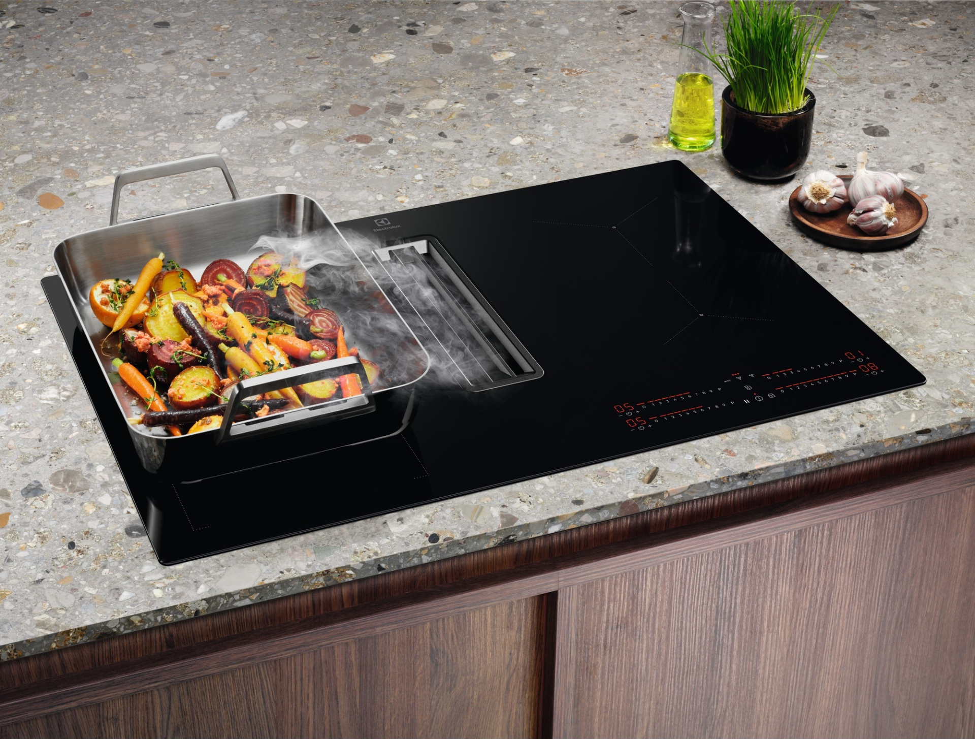 ELECTROLUX 600 kookplaat met afzuiging - 80cm - KCD83443CK