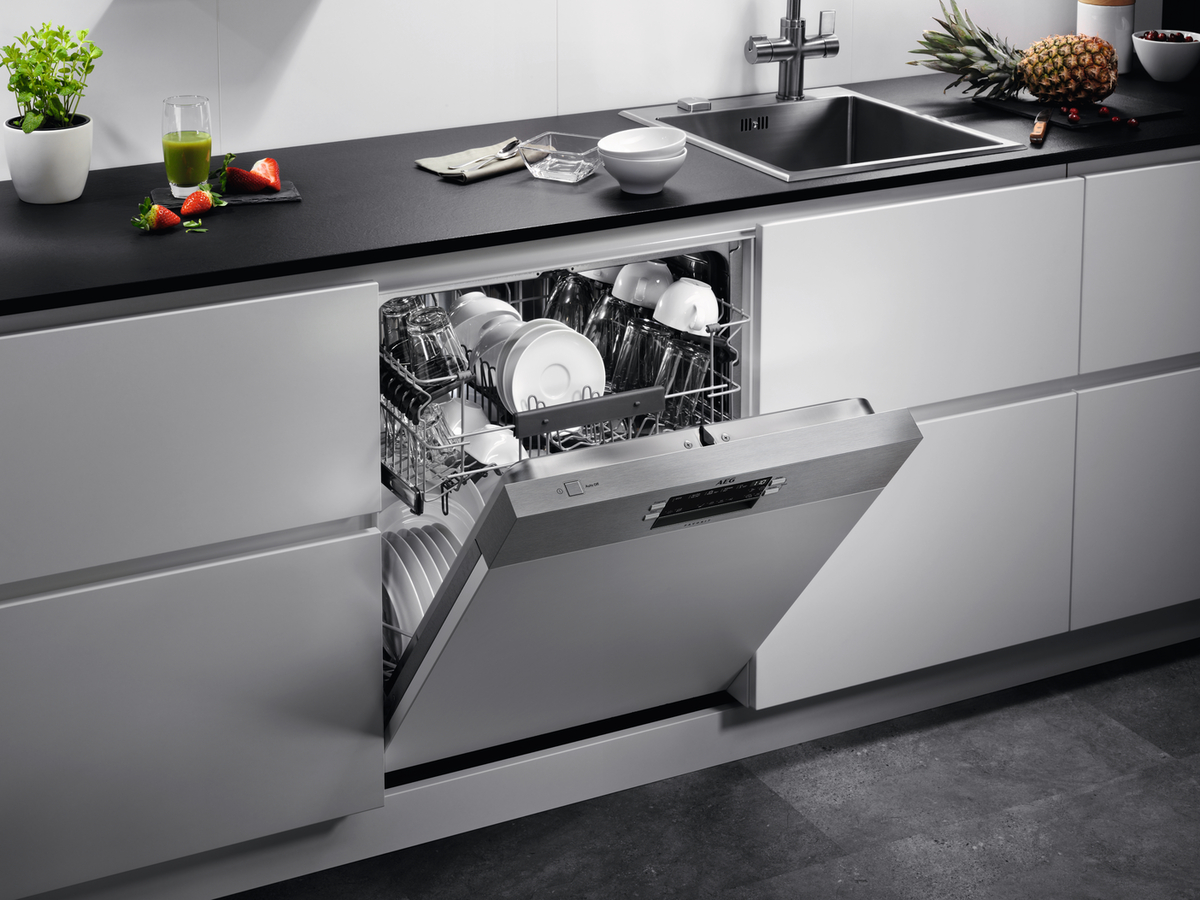 AEG 6000 vaatwasser met bedieningspaneel - FEE53610ZM