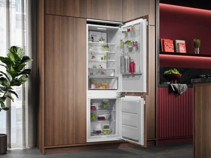 AEG 7000 Inbouw koel-vriescombinatie - TC7CS181AF
