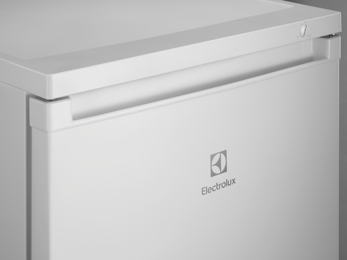 ELECTROLUX Vrijstaande vriezer - LYB1AE8W0