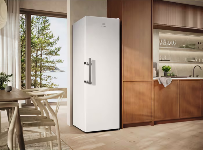 ELECTROLUX 700 vrijstaande koelkast zonder vriesvak - 186cm - LRT7MD39W